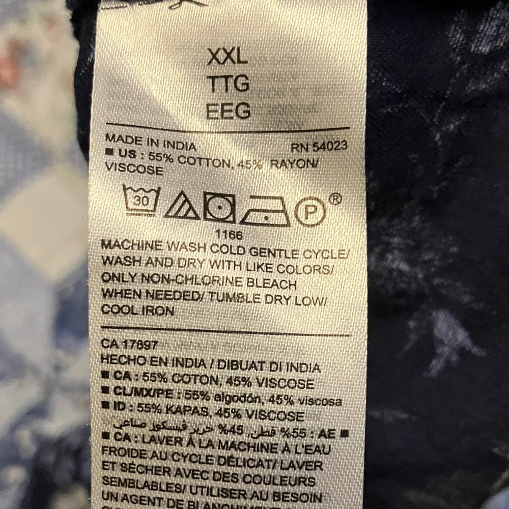 Old Navy Blue Floral Tank Top - Picture 4 of 6